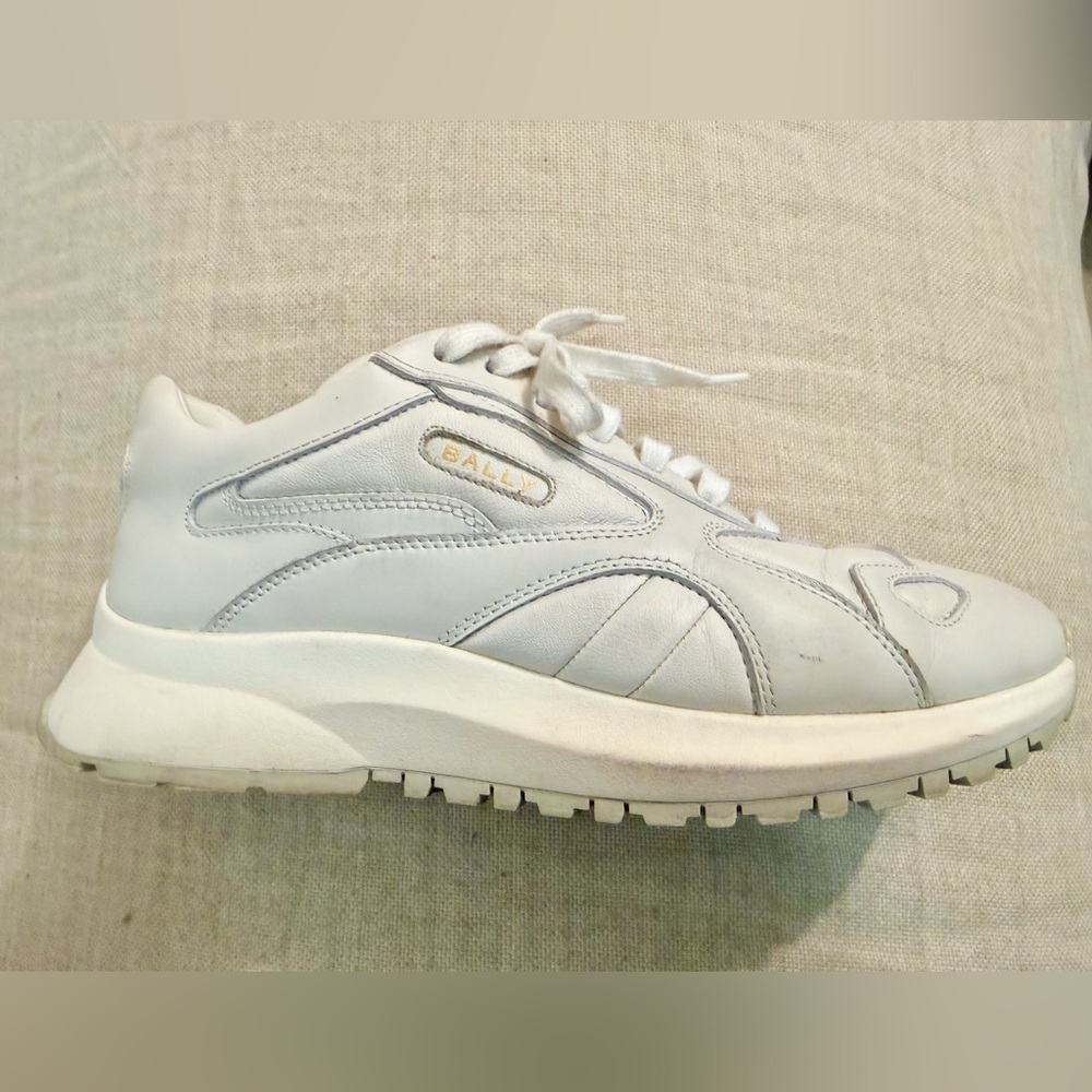 Bally Off-White Calf Leather Sneakers size 8 1/2 M for Ladies